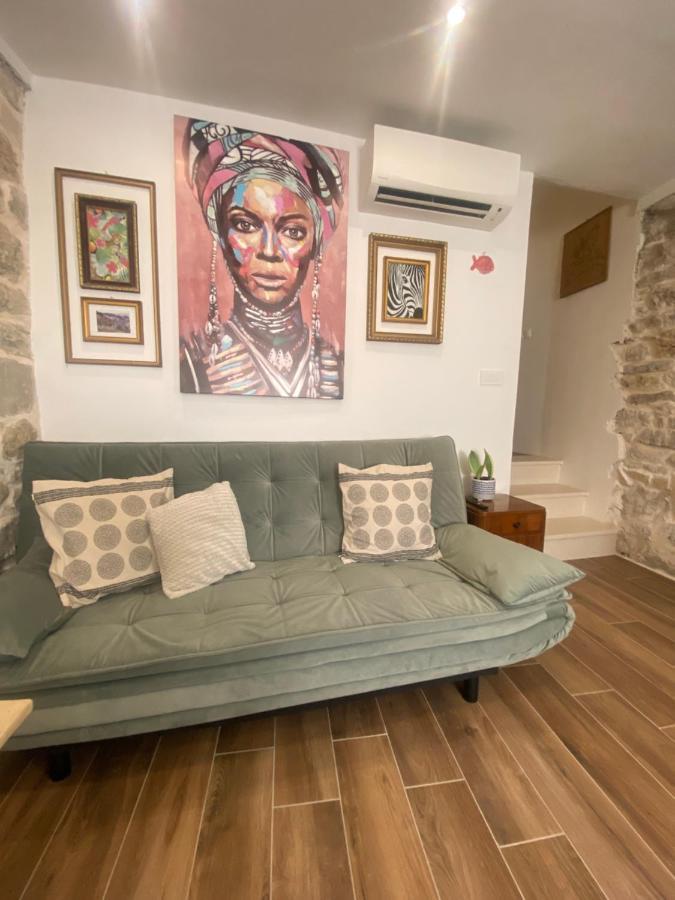 Apartman Oleandar Kaštela Kültér fotó
